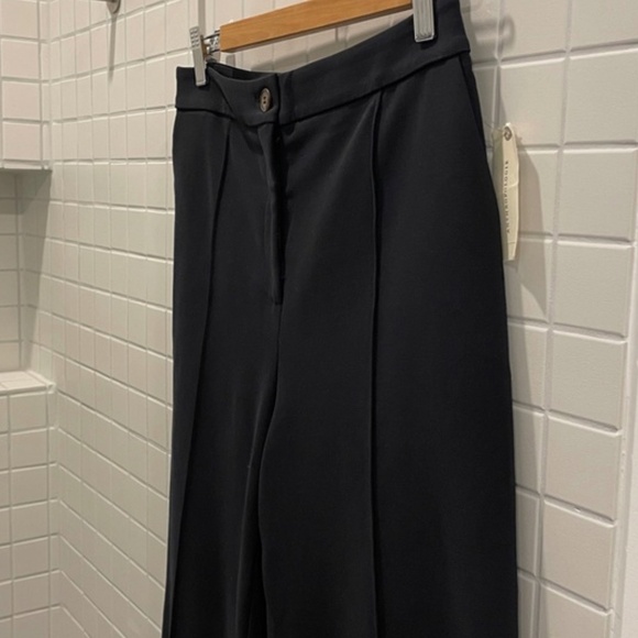 NWT Reformation Teddy Dress Pants - Picture 3 of 4